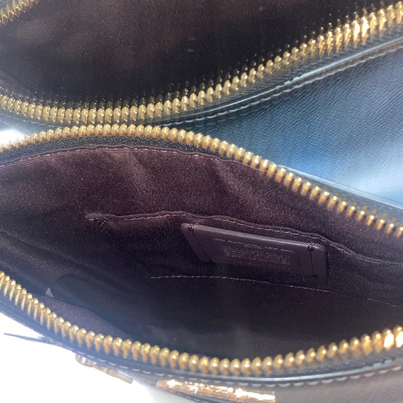 Coach Crossbody Bag - Picture 6 of 7